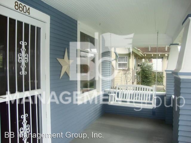 Building Photo - 3 br, 2 bath House - 8604 SE 11th Avenue
