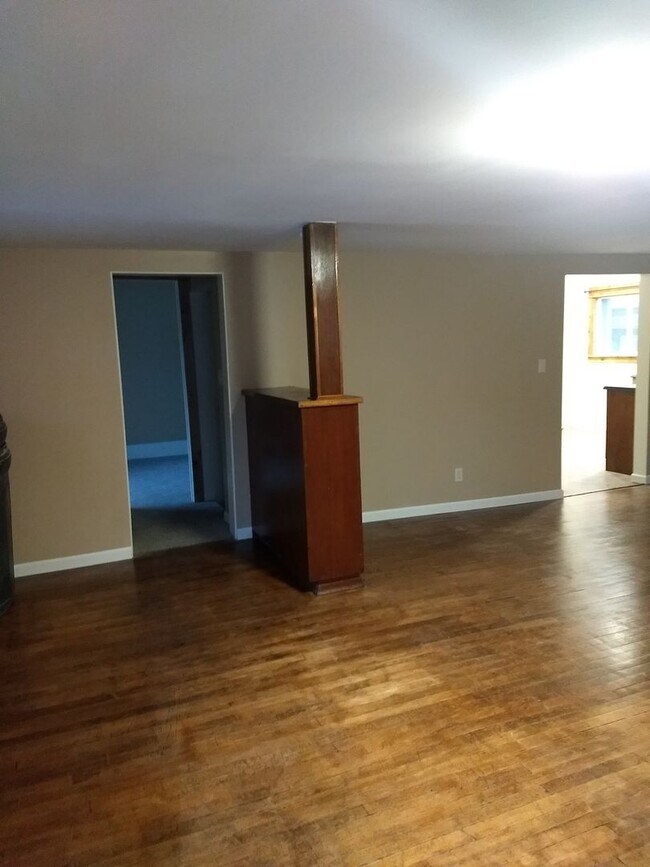 Foto del edificio - Pet friendly Four Bedroom Home