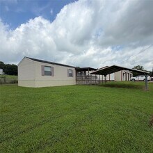 Building Photo - 999 FM 1774