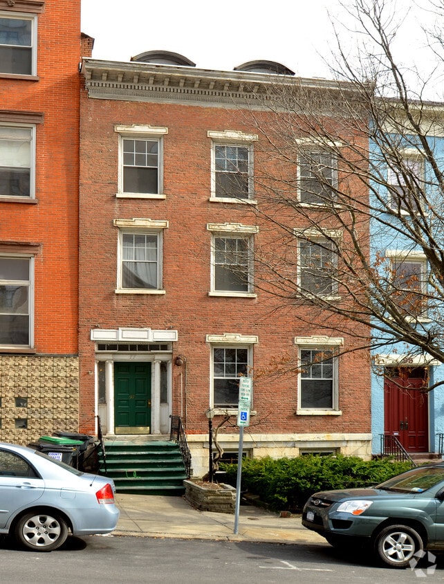 Building Photo - 97 Columbia St