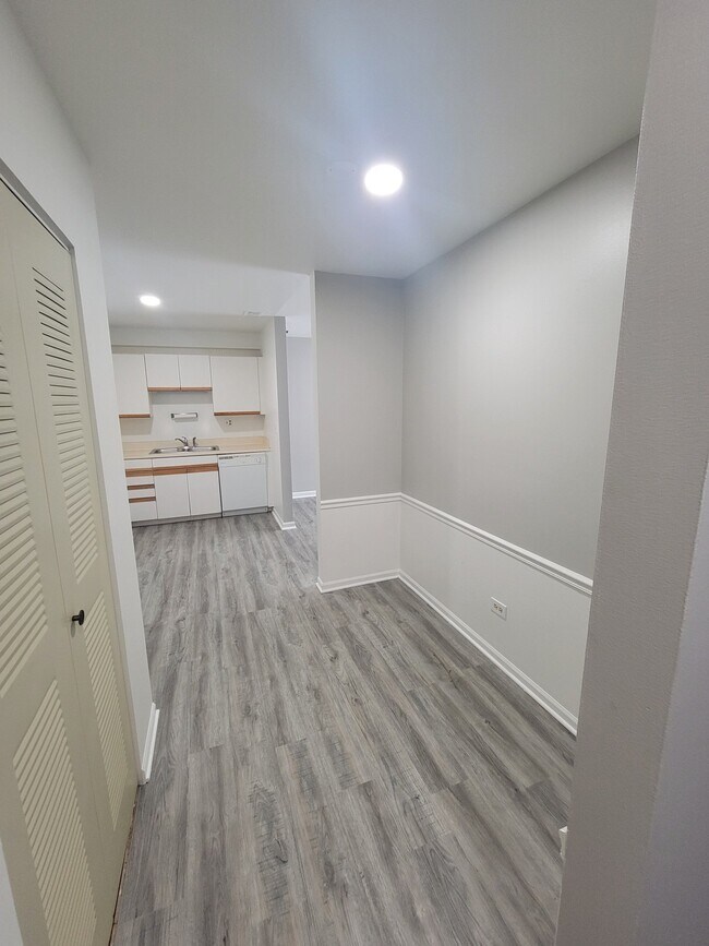 Foto del edificio - 4901 Belmont Rd