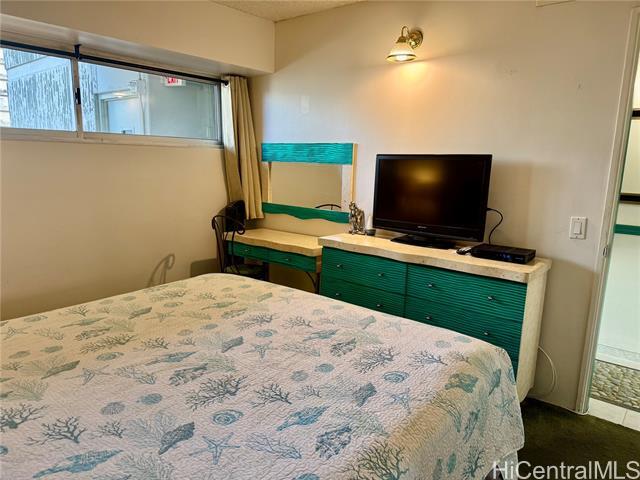 Foto del edificio - 2440 Kuhio Ave.