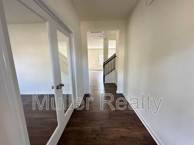 Building Photo - 12286 Hatmaker Ln