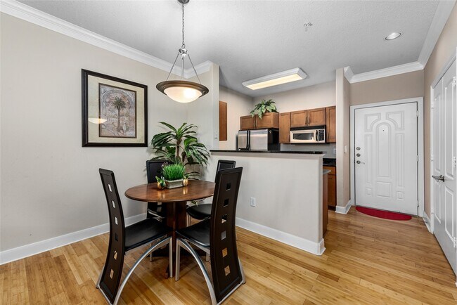 Foto del edificio - 2299 Lone Star Dr