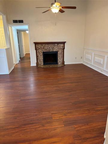 Building Photo - 2406 Sunflower Dr