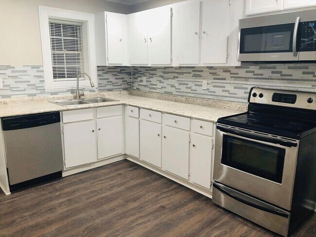 Building Photo - Catawba