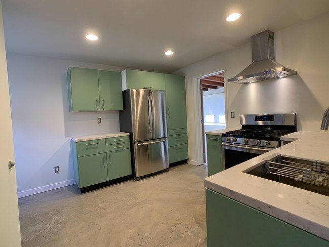 Foto del edificio - 4317 Westlawn Ave