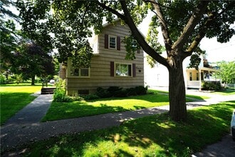 Building Photo - 27 Boughton Ave
