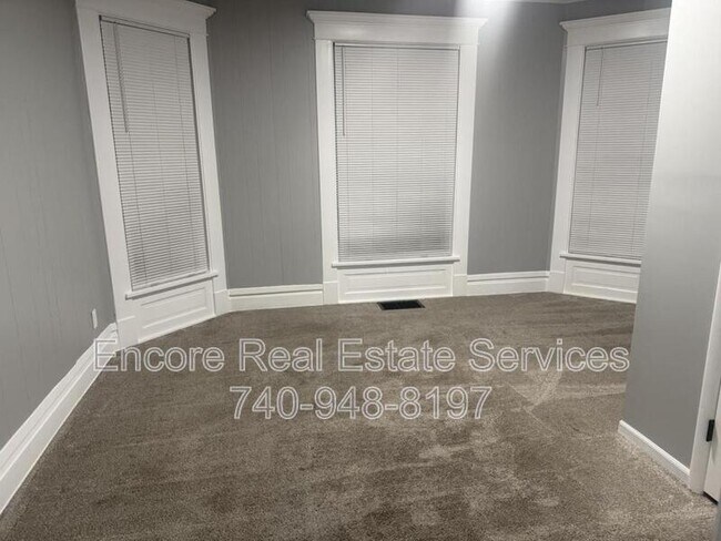 Foto del edificio - 202 Central Ave