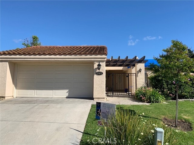 Building Photo - 27672 Paseo Violeta
