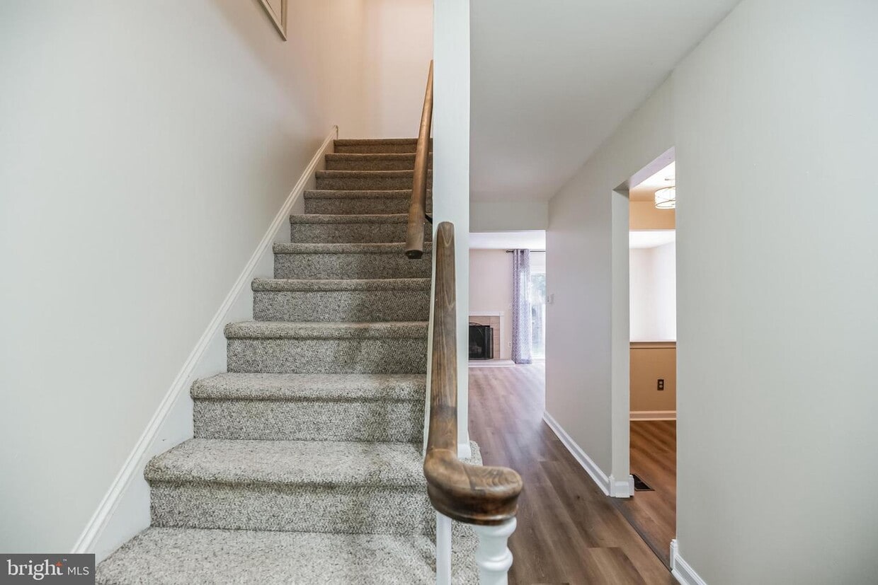 50 Farnwood Rd, Mount Laurel Township, NJ 08054 Townhome Rentals in