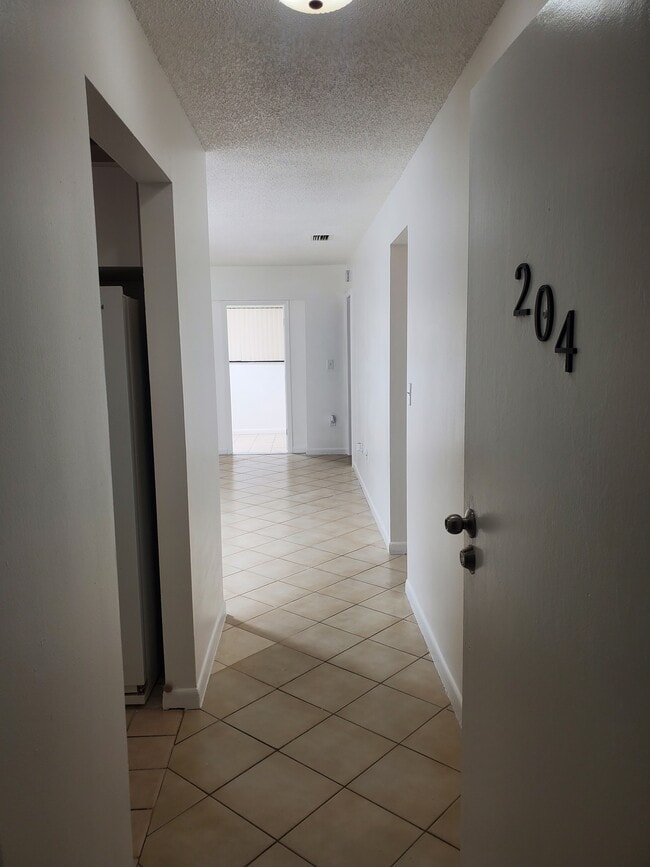 Foto del edificio - 6239 W 24th Ave