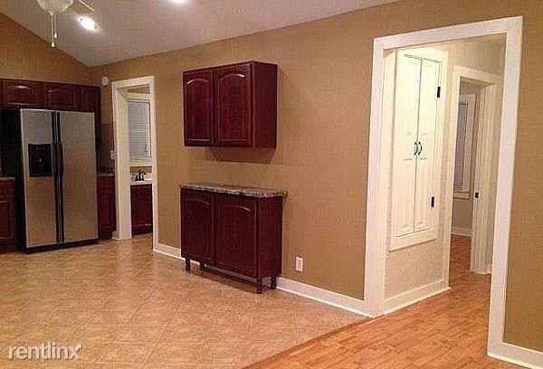 Foto del edificio - 2 br, 1 bath House - 2107 E Emory Rd