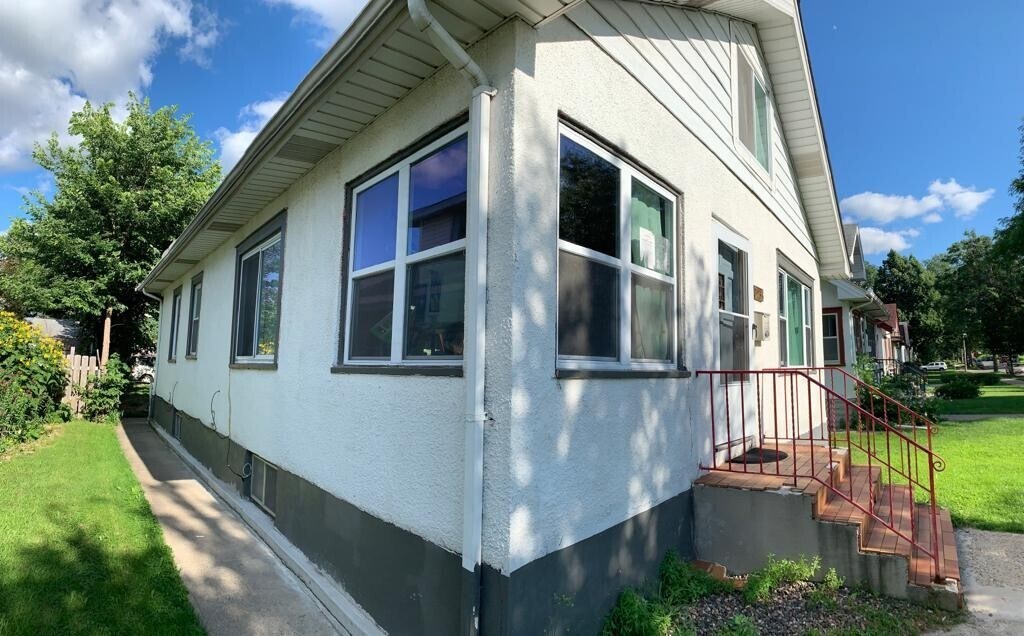 Foto del edificio - Single House 4br 2bath