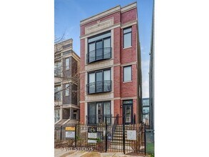 Building Photo - 1543 W Montana St