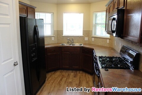 Building Photo - 7900 Nater Ln
