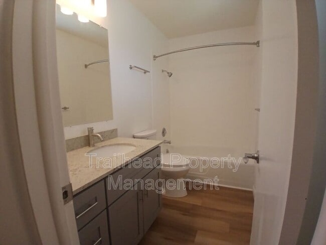 Building Photo - 7801 W 83rd St