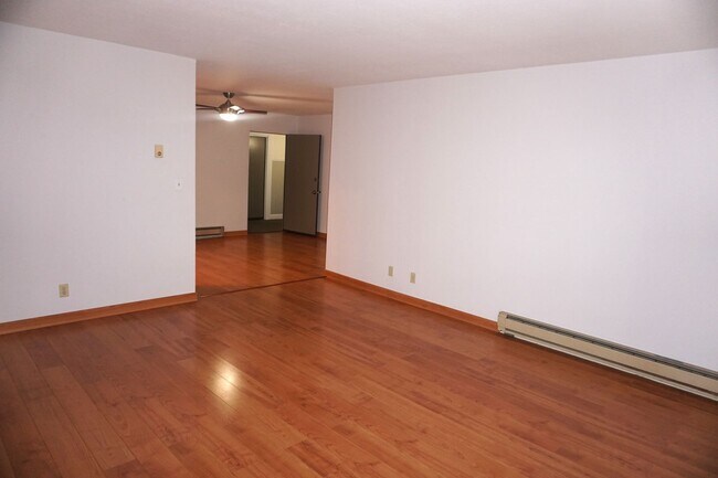 Foto del edificio - Beautifully Updated Condo in Great Mountai...