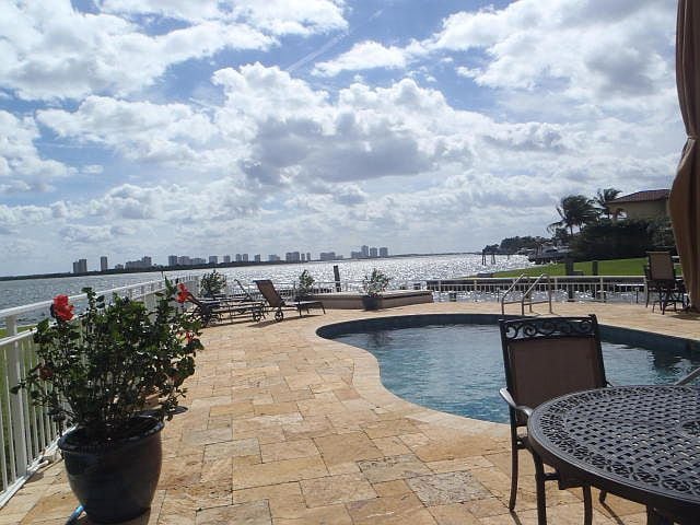 Pool deck - 68 Yacht Club Dr