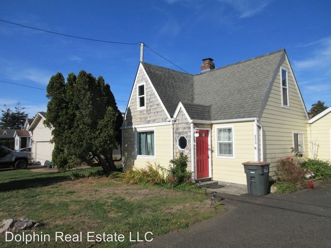 Building Photo - 1 br, 1 bath House - 255 NE 11th Street