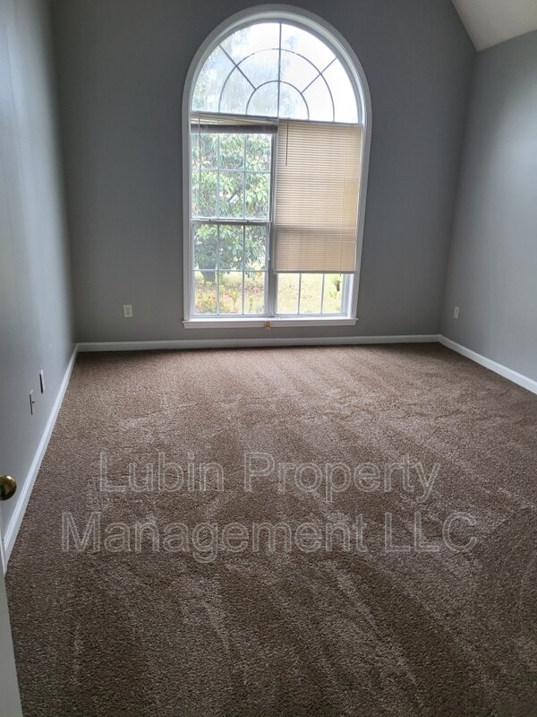 Building Photo - 5548 Brook Shade Ln
