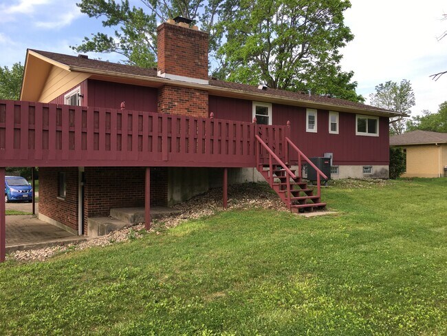 Building Photo - 5263 Big Bend Dr