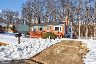 Building Photo - 4854 Langer Ln