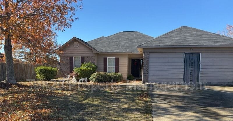 Foto principal - 6136 Crossbow Dr
