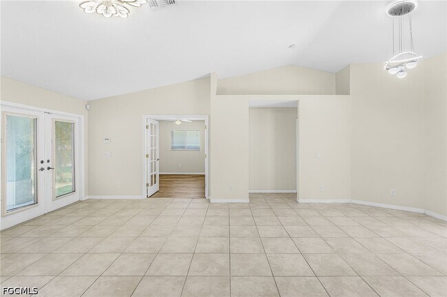 Foto del edificio - 5215 SW 16th Pl