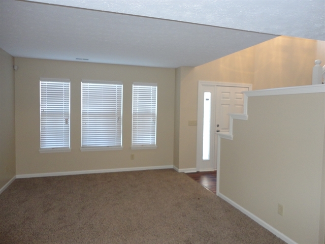 Building Photo - 6043 Polonius Ct
