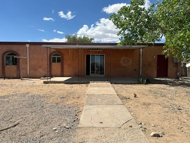 Foto del edificio - 1706 Daybreak Rd SE