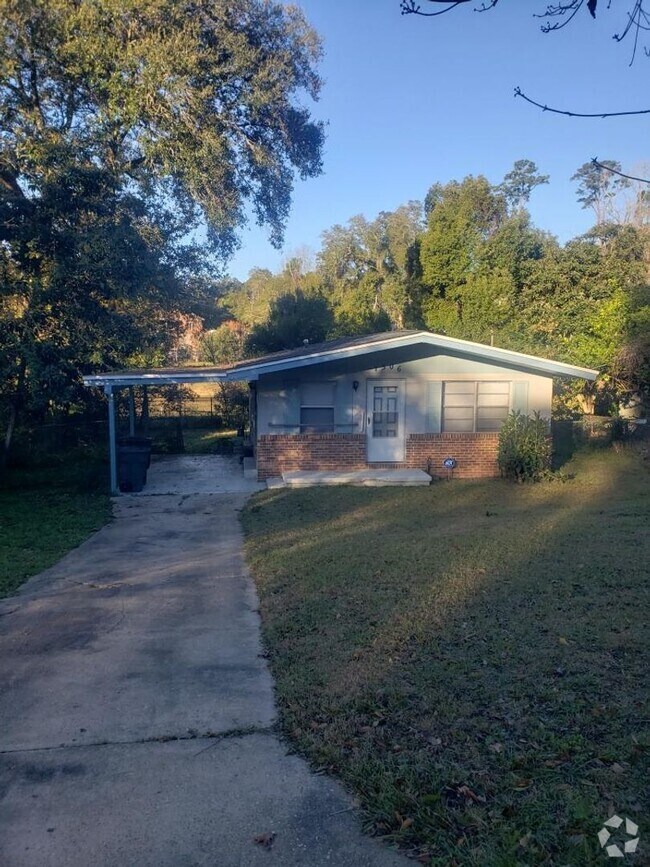 Beautiful Circle Apartments under 2,000 Tallahassee, FL 1 Rentals