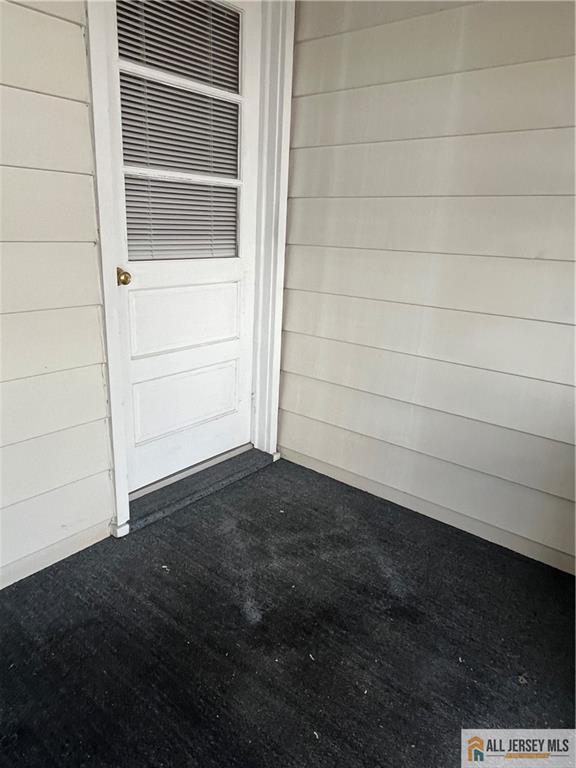 Foto del edificio - 102 Prentice Ave