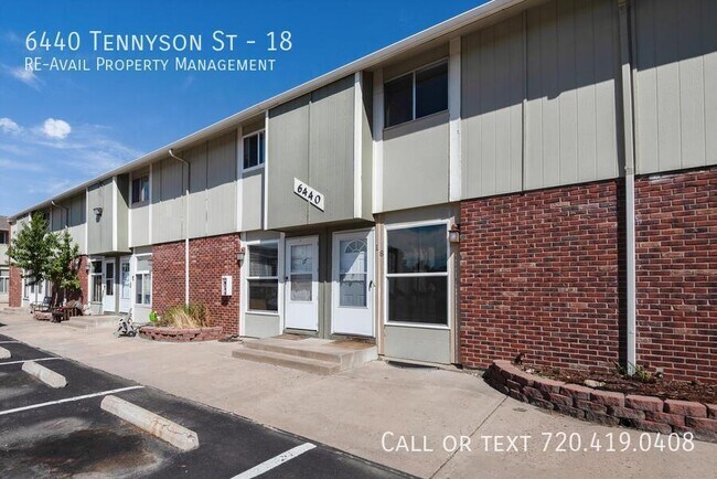 Foto del edificio - 6440 Tennyson St