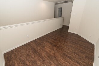 Building Photo - 21219 Grand Field Ct