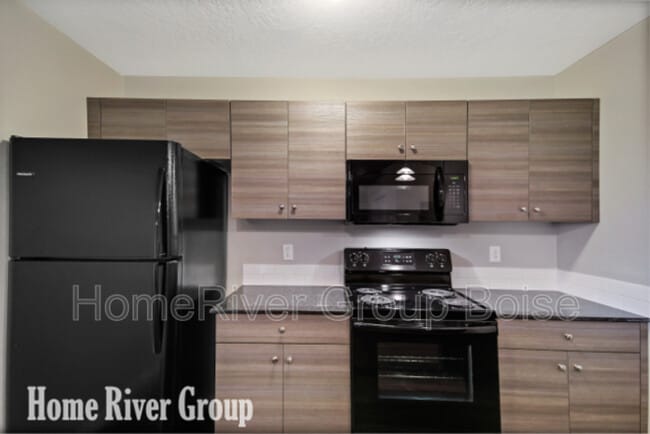 Foto del edificio - 1340 S Edgewater Cir