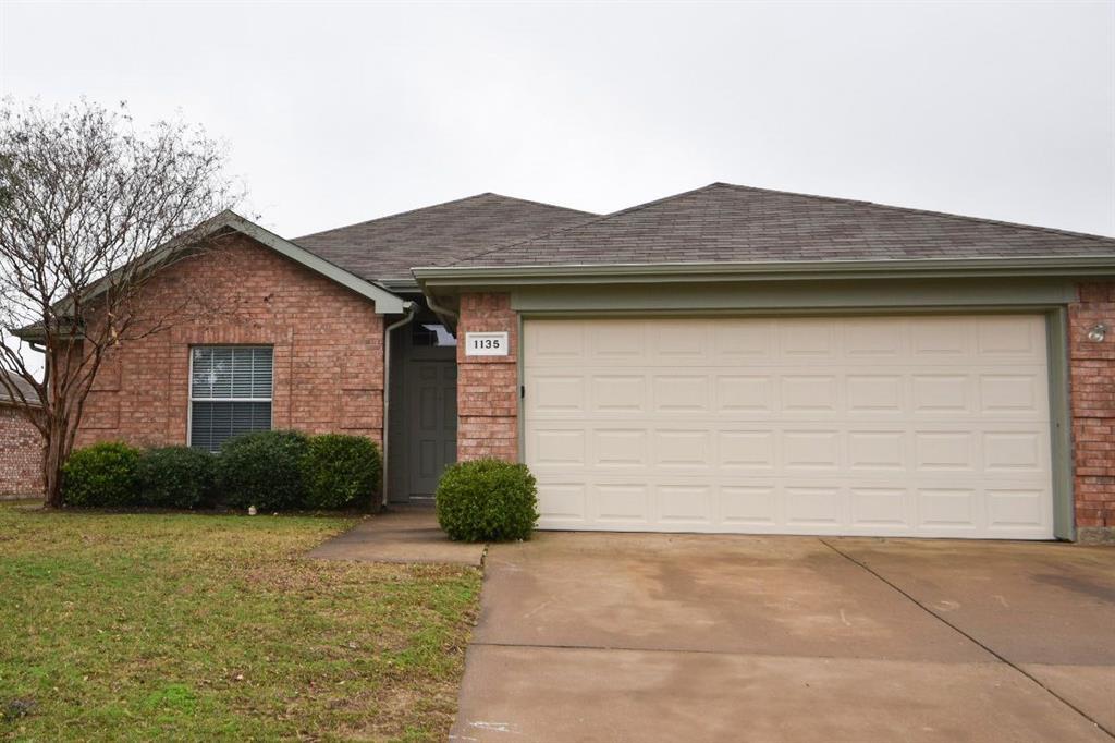 1135 Sweetwater Dr, Burleson, TX 76028 House for Rent in Burleson, TX
