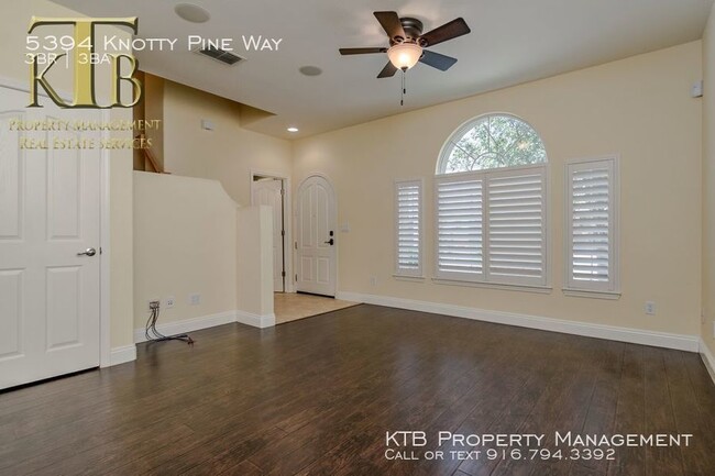 Foto del edificio - Wonderful 3 Bedroom in Natomas