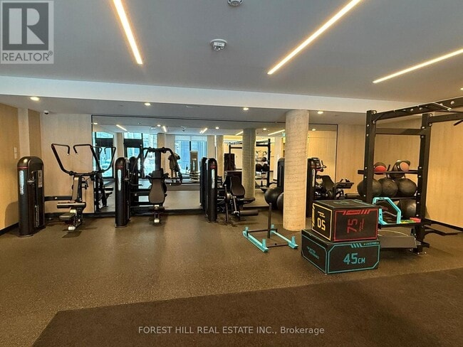 Building Photo - 2020 Bathurst St