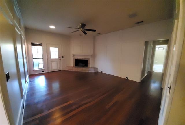 Foto del edificio - 804 Sandy Creek Dr