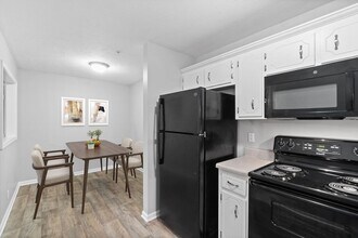 Interior Photo - Highland Park Luxury Townhomes