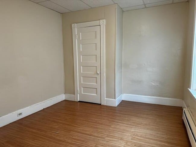 Building Photo - 49 Mendon St