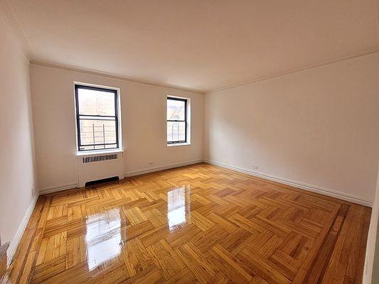 Foto principal - 1 bedroom in BRONX NY 10457