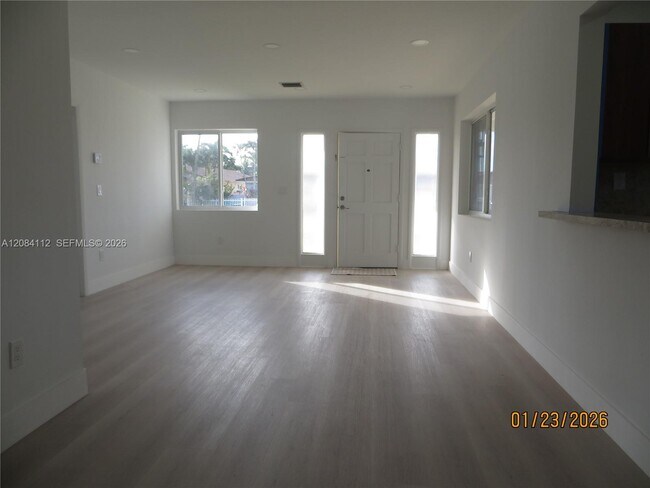 Foto del edificio - 7435 SW 22nd St