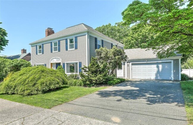 Building Photo - 87 Cambria Ct