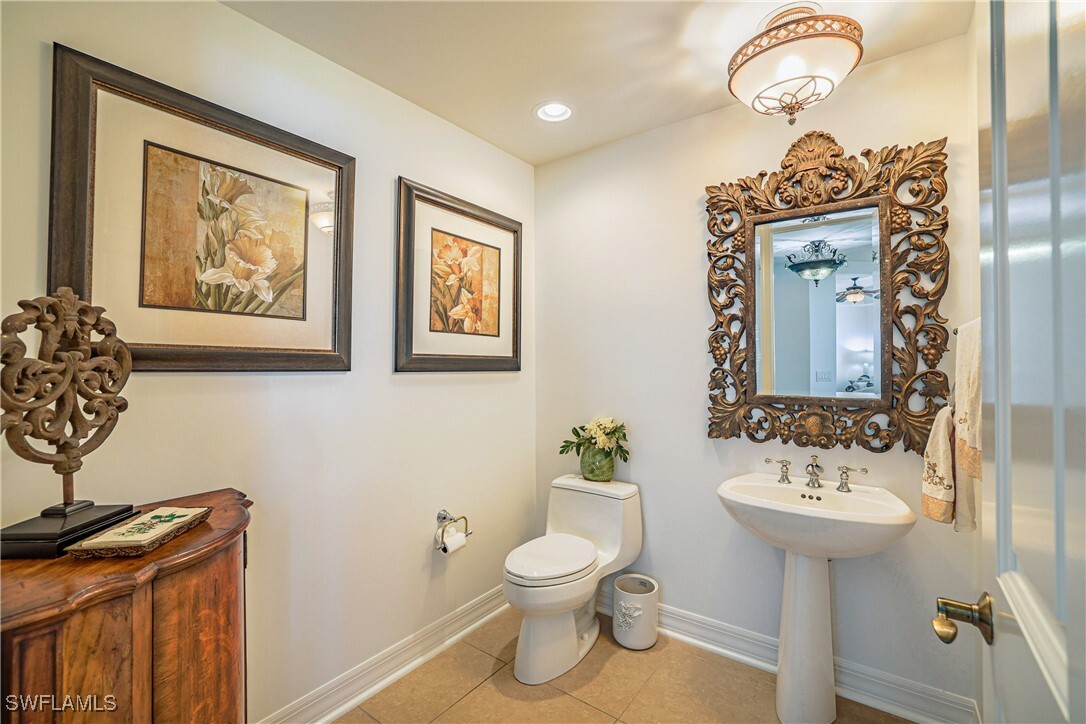 Building Photo - 295 Grande Way