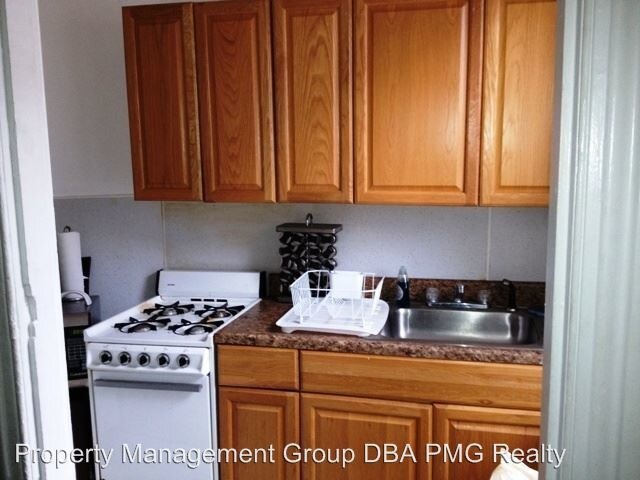 Primary Photo - 2020 Spring Garden St