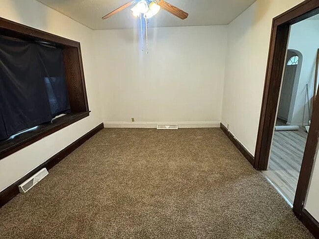 Foto del edificio - 44 E Brookside Ave