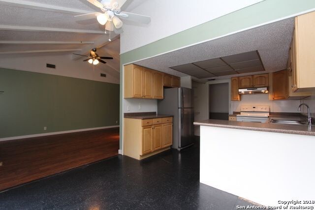 Building Photo - 1154 Ellison Dr