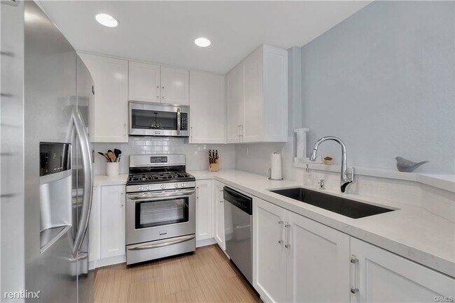 Building Photo - 2 br, 2 bath Condo - 2 Teramo Ct